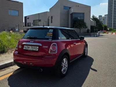 MINI Cooper 2013, 156500 км, за 2619.14 USD - фото 10