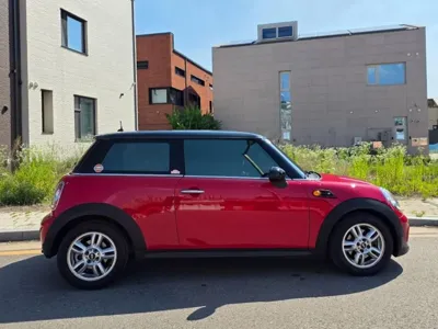 MINI Cooper 2013, 156500 км, за 2619.14 USD - фото 11