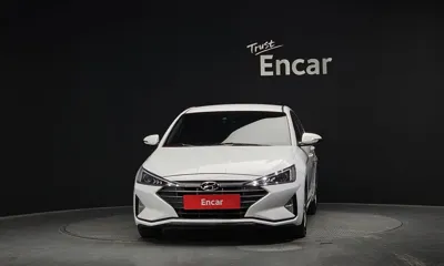 Hyundai Avante 2019, 68706 км, за 7862.57 USD