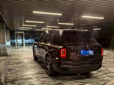 Rolls-Royce Cullinan 2021, 18000 км, за 750279.74 USD