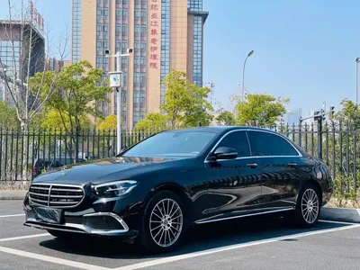 Mercedes-Benz E-Class · 2023 год
