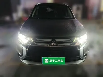 Mitsubishi Outlander 2017, 120100 км, за 6834.26 USD