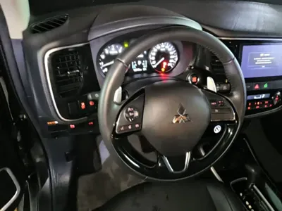 Mitsubishi Outlander 2017, 120100 км, за 6834.26 USD - фото 17