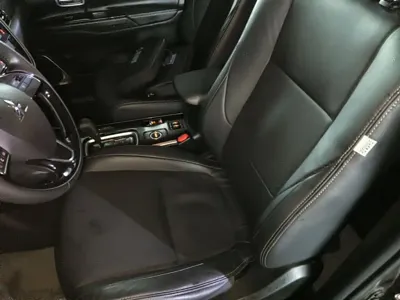 Mitsubishi Outlander 2017, 120100 км, за 6834.26 USD - фото 22