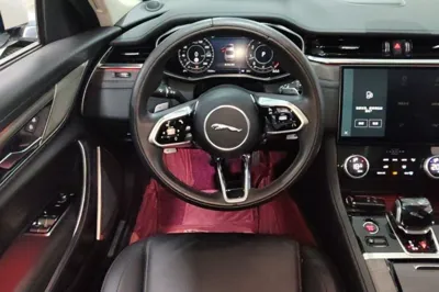 Jaguar XFL 2022, 55900 км, за 24582 USD - фото 13