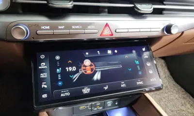 Hyundai Grandeur 2023, 50482 км, за 22362.34 USD - фото 32