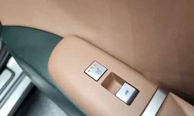 Hyundai Grandeur 2023, 50482 км, за 22362.34 USD - фото 38