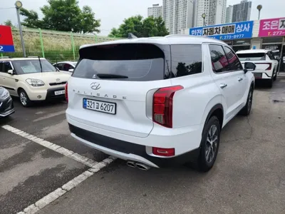 Hyundai Palisade 2021, 70700 км, за 16612.39 USD