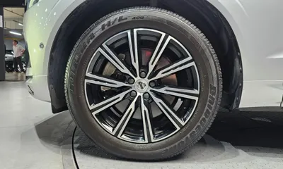 Volvo XC60 2020, 46927 км, за 23127.05 USD