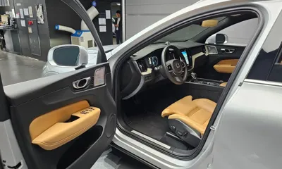Volvo XC60 2020, 46927 км, за 23093.96 USD - фото 10