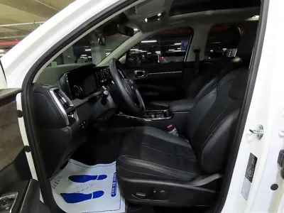 Kia Sorento 2022, 52318 км, за 18248.65 USD - фото 6