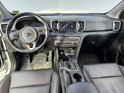 Kia Sportage 2018, 106406 км, за 6384.37 USD