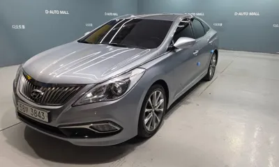 Hyundai Grandeur · 2015 год