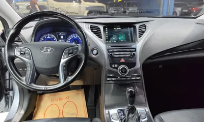 Hyundai Grandeur 2015, 91452 км, за 4879.01 USD - фото 7