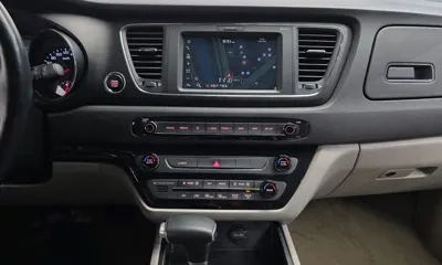 Kia Canival 2020, 80186 км, за 11027.96 USD - фото 15