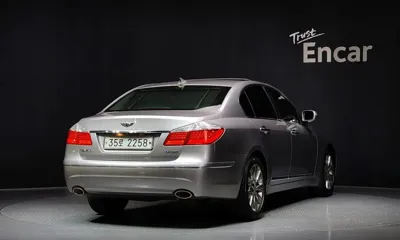 Hyundai Genesis 2009, 180817 км, за 2095.37 USD