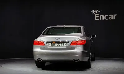Hyundai Genesis 2009, 180817 км, за 2095.37 USD