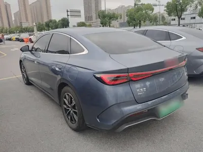 BYD 海豹06 2024, 32599 км, за 11272.56 USD