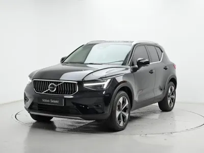 Volvo XC40 · 2025 год