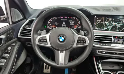 BMW X7 2021, 90449 км, за 43367.83 USD - фото 12