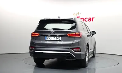 Hyundai Santafe 2020, 81949 км, за 15364.23 USD