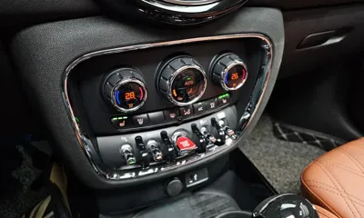 MINI Clubman 2021, 90813 км, за 18434.09 USD - фото 18