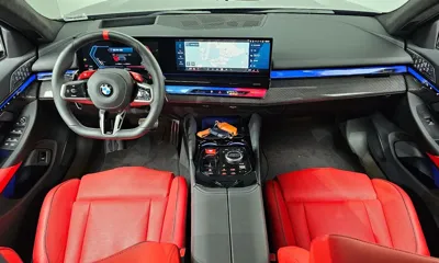 BMW M5 2025, 7133 км, за 123506.42 USD - фото 7