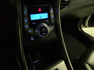 Hyundai Avante 2013, 158050 км, за 2592.88 USD - фото 11