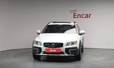 Volvo XC70 2014, 122989 км, за 11421.82 USD