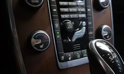 Volvo XC70 2014, 122989 км, за 11335.51 USD - фото 17