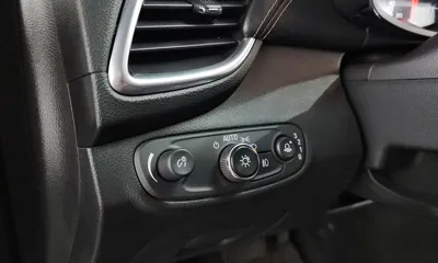 ChevroletGMDaewoo Trax 2019, 76022 км, за 5842.2 USD - фото 27