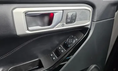 Ford Explorer 2022, 66694 км, за 22362.34 USD - фото 28