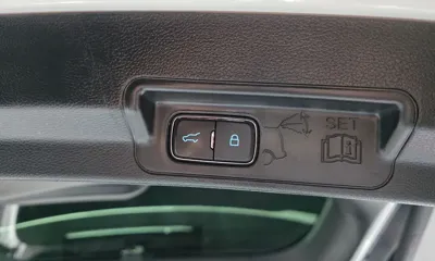 Ford Explorer 2022, 66694 км, за 22362.34 USD - фото 31