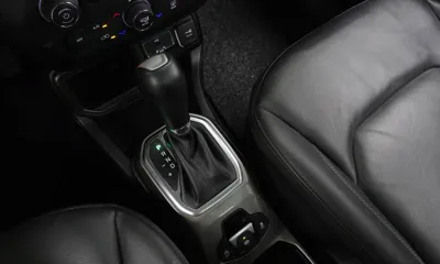 Jeep Renegade 2020, 60879 км, за 8794.79 USD - фото 9