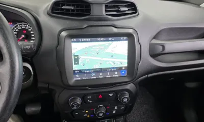 Jeep Renegade 2020, 60879 км, за 8794.79 USD - фото 13