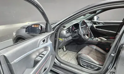 Genesis G70 2018, 106260 км, за 12576.15 USD - фото 11