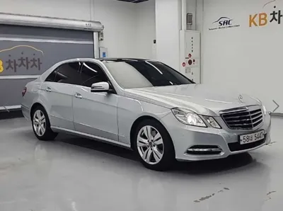 Mercedes-Benz E-Class 2011, 211476 км, за 4225.44 USD