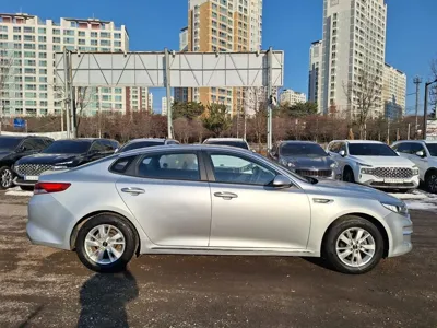 Kia K5 2016, 138045 км, за 4160.44 USD