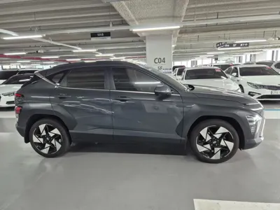 Hyundai Kona 2025, 19600 км, за 16872.97 USD