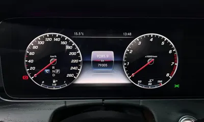 Mercedes-Benz E-Class 2019, 79305 км, за 17669.46 USD - фото 8