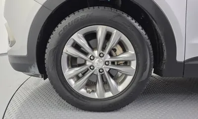 Hyundai Santafe 2016, 91030 км, за 7366.48 USD