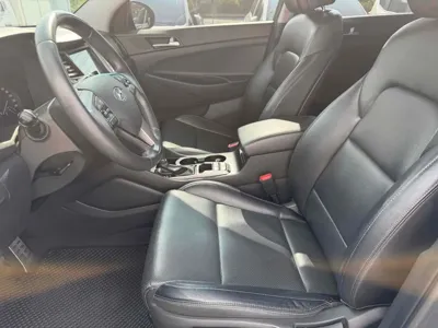 Hyundai Tucson 2017, 140105 км, за 7614.55 USD - фото 12