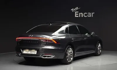 Hyundai Grandeur 2020, 124501 км, за 15287.55 USD