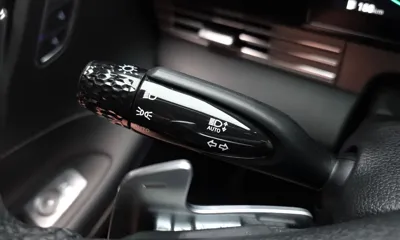 Hyundai Grandeur 2020, 124501 км, за 15287.55 USD - фото 29
