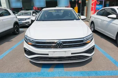 Volkswagen Bora 2024, 49700 км, за 10557 USD