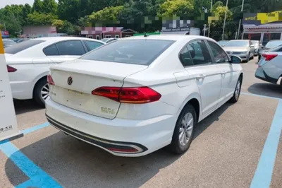 Volkswagen Bora 2024, 49700 км, за 10557 USD - фото 6