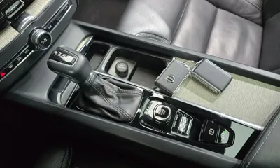Volvo XC60 2019, 82048 км, за 18670.33 USD - фото 9
