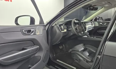 Volvo XC60 2019, 82048 км, за 18670.33 USD - фото 10