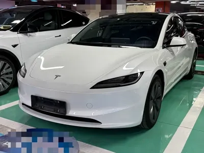 Tesla Model 3 · 2025 год