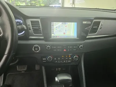 Kia Niro 2018, 59000 км, за 10401.09 USD - фото 10